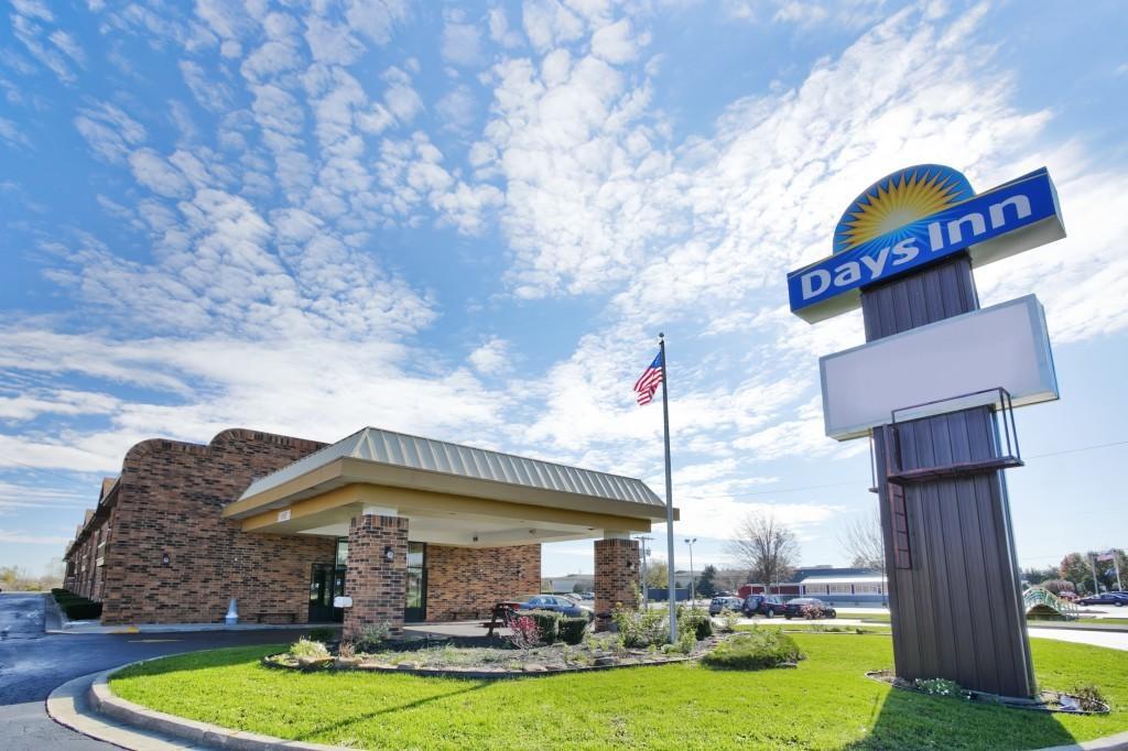 Days Inn By Wyndham Anderson In Exteriör bild